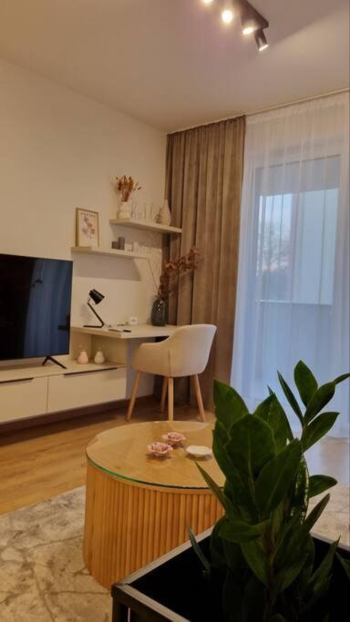 M&M2 Apartment Near Center With Free Parking - Ac Košice Eksteriør billede